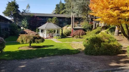 Shilo Inn Suites Hotel - Portland/beaverton
