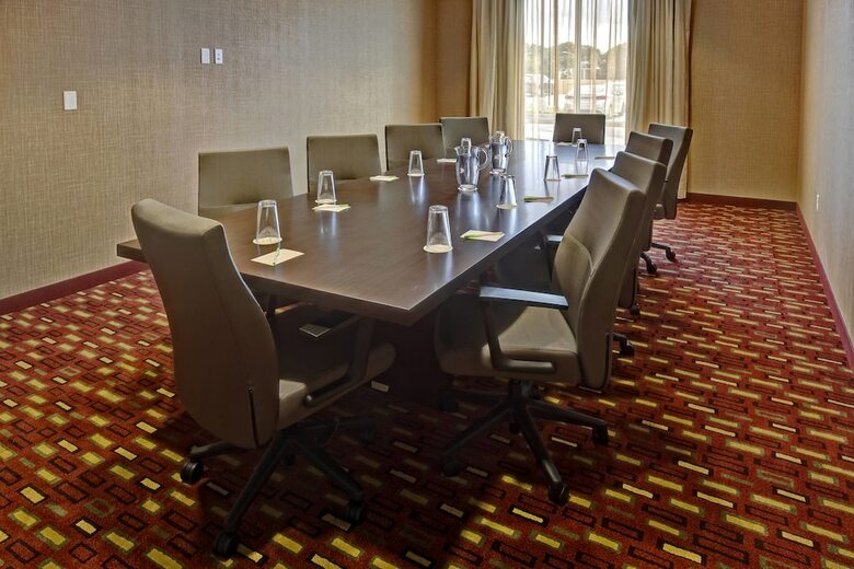 Hotel Courtyard By Marriott Westbury Long Island