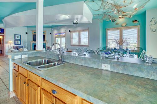 Sea Glass Dreams 711