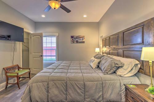 Apartamento Airplane Hangar Home Quarter Mi To Downtown