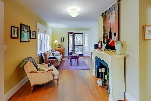 Vintner's Cottage