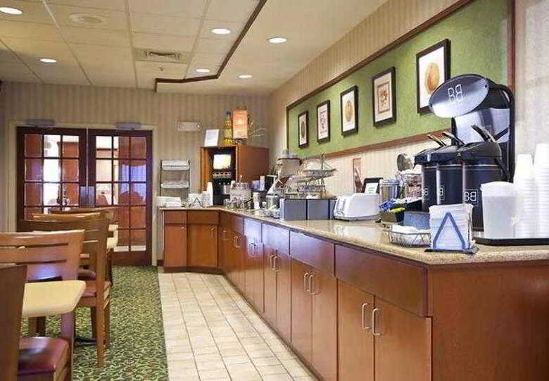 Hotel Fairfield Inn & Suites Marshall