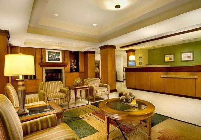 Hotel Fairfield Inn & Suites Marshall