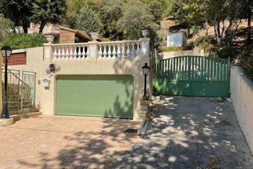Villa Proven�ale Le Mas Busien