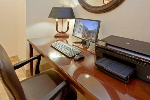 Hotel Candlewood Suites Houston The Woodlands