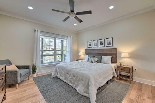 Walk To Downtown! Newly Built Home With Hot Tub