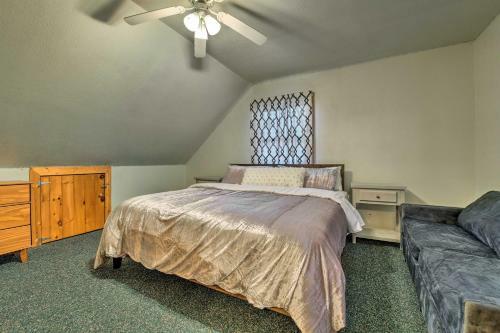 Pet-friendly Whittier Cabin With Covered Porch!