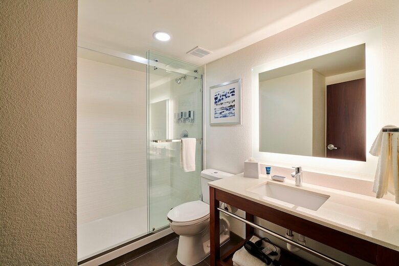Hotel Four Points By Sheraton Cleveland-eastlake