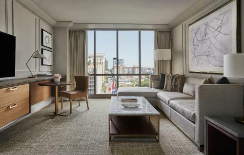 Four Seasons Hotel Austin