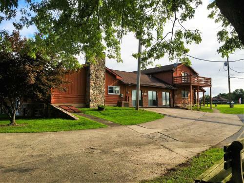 Posada Scottish Inns Shartlesville
