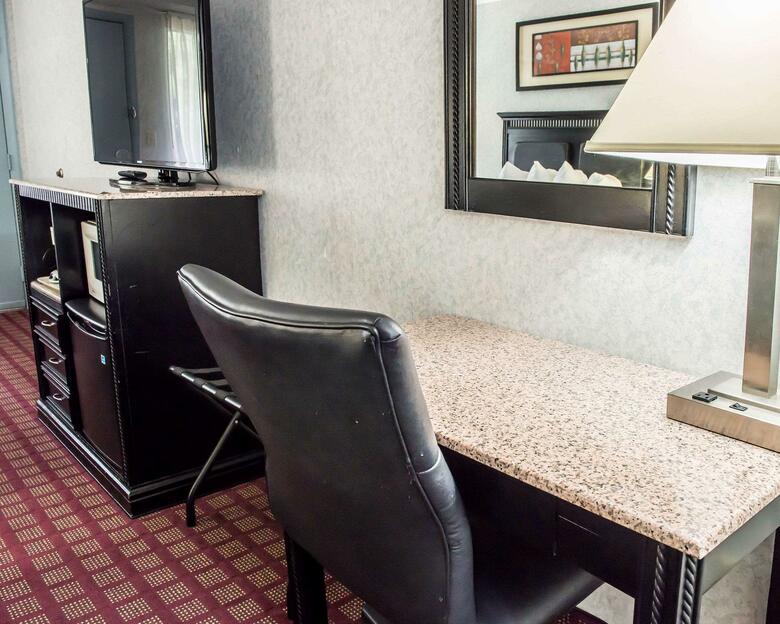Hotel Quality Inn & Suites North Gibsonia