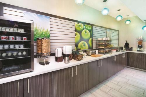 Hotel Country Inn & Suites Loudon