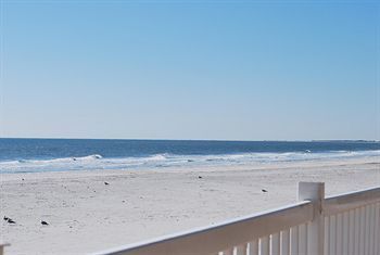 Hotel Tides Folly Beach
