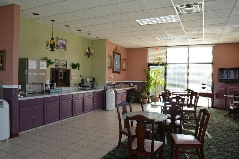 Lincoln Inn Express Hotel And Suites