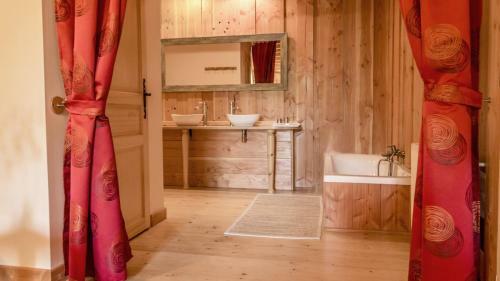 Bed & Breakfast Chambres D'h�tes "la Landre"