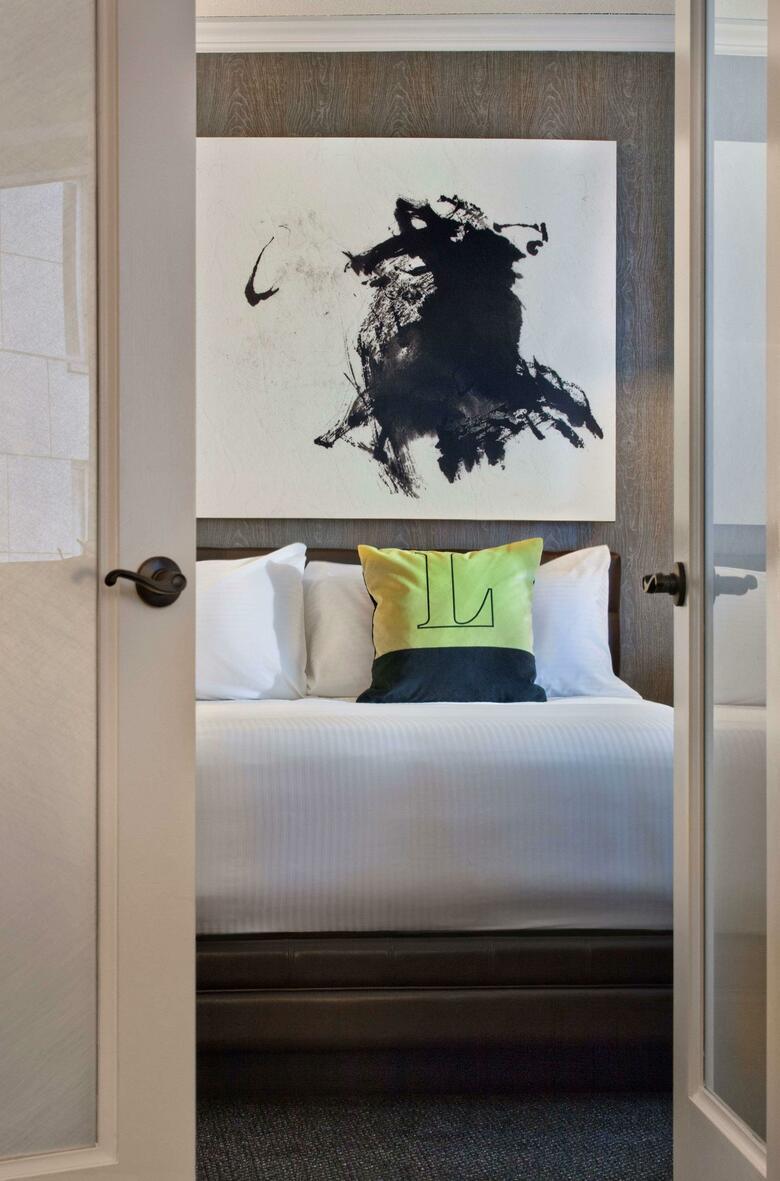 Hotel The Logan