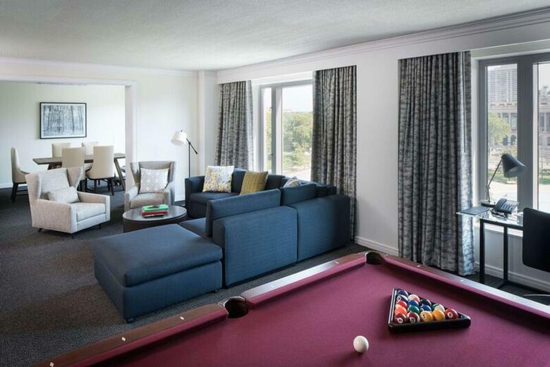 Hotel The Logan