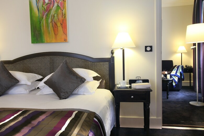 Hotel Royal Saint Honore