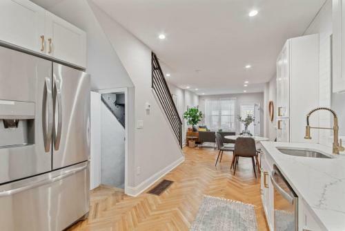 Trendy 3br Gameroom Gr8 For Family