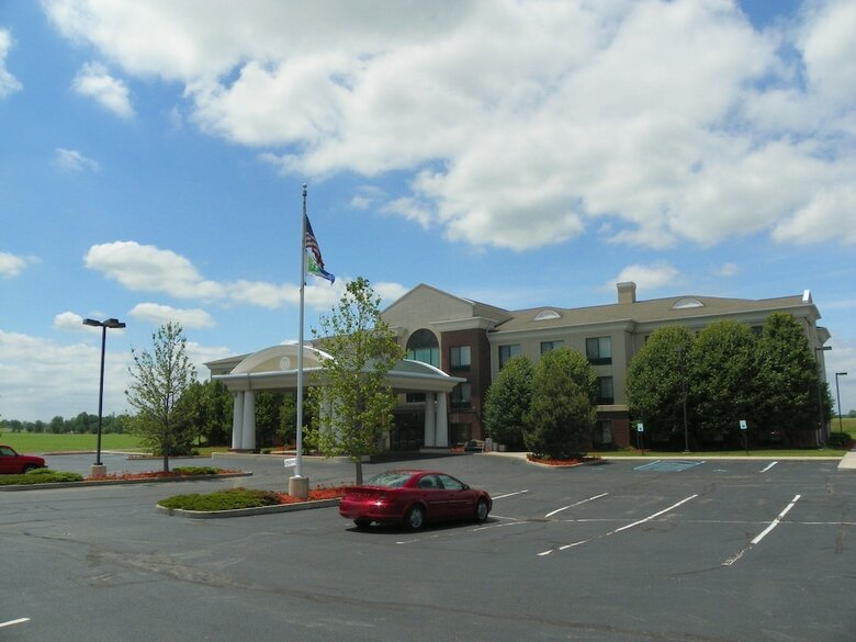 Holiday Inn Express Hotel & Suites Bryan-montpelier