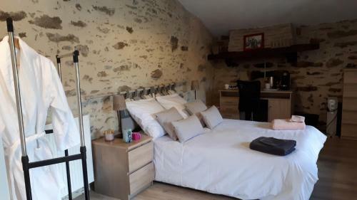 Bed & Breakfast Chambre D H�te La Lezardiere