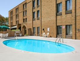Hotel Ramada Xenia
