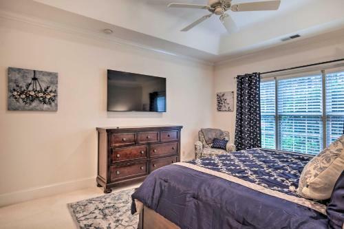 Upscale Home With Poker Room Less Than 1 Mi To Golf!