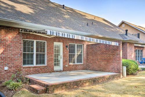 Upscale Home With Poker Room Less Than 1 Mi To Golf!