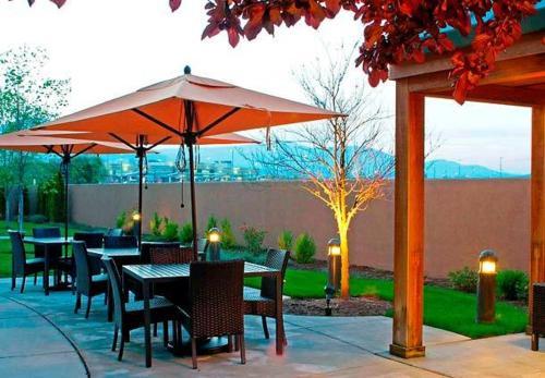 Hotel Courtyard Medford Airport