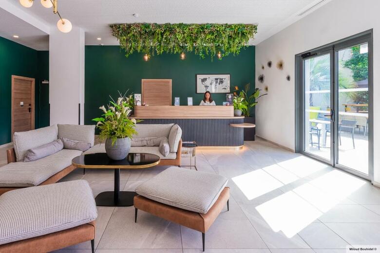 Hotel Kyriad Lyon Ouest Limonest