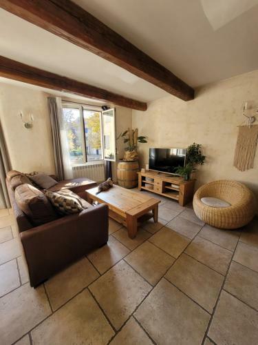 Villa La Maison De La Place