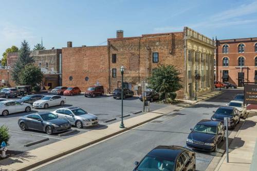 Apartamento Beautiful Lively Loft In Downtown King Bed