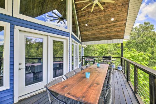 Luxe Lake Norris Home With Private Dock And Grill