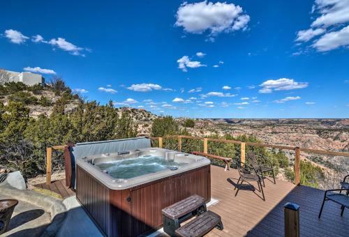 Renovated Home Overlooking Palo Duro Canyon!