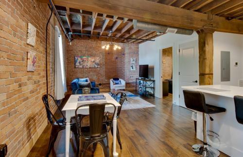 Stellar Nashville At The 1865