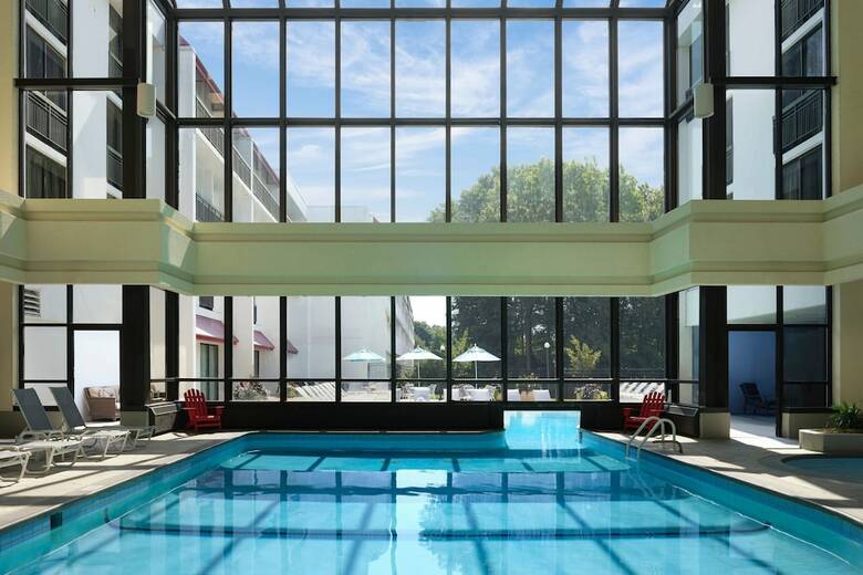 Hotel Park Ridge Marriott