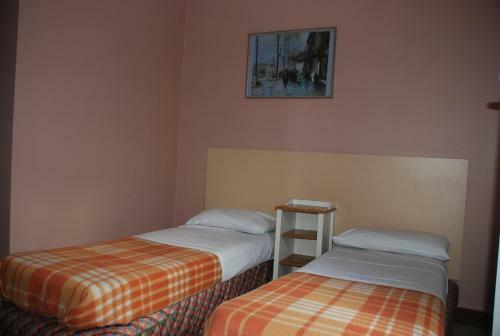 Hotel Residence de La Tour Paris-malakoff
