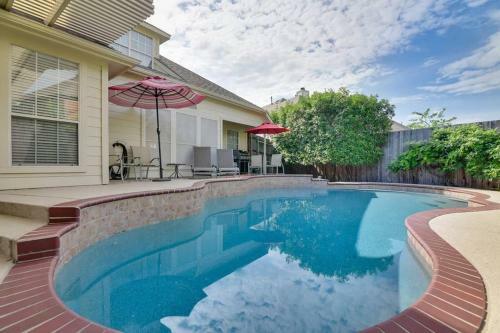 Private Pool W/full Amenities By Bld & Joe Pool Lk