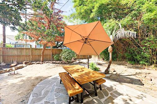 Charming Bungalow