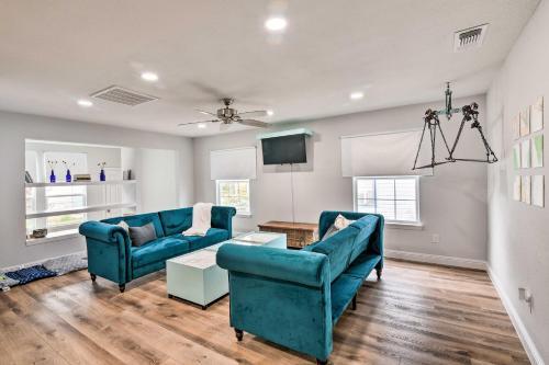 Bright And Airy Galveston Home Less Than 2 Mi To Beach!