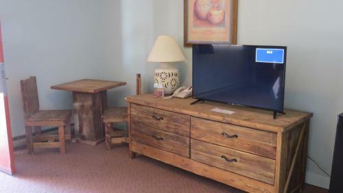 Hotel Americas Best Value Inn Raton Sands