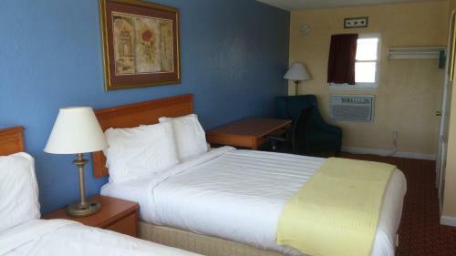Sandbox Motel