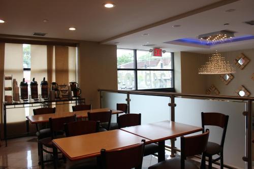Hotel Comfort Inn Bellerose Queens