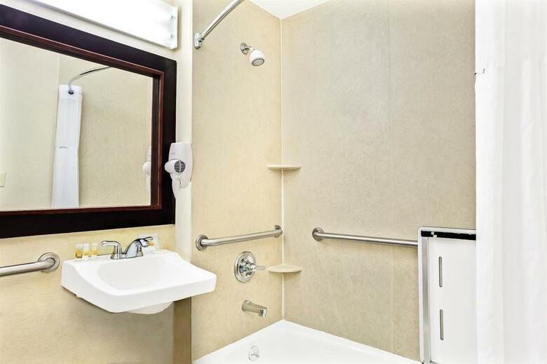 Hotel Days Inn - Long Island City