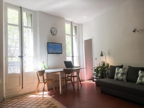 Apartamentos Your Home In Marseille***