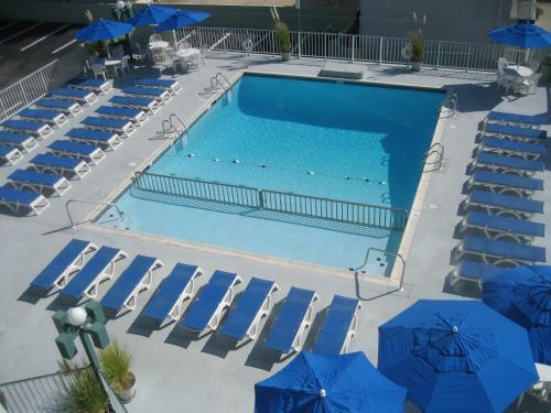 Hotel Diplomat Beach Club