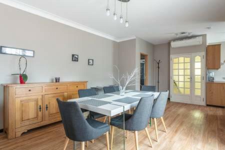 Apartamento 13 Rue de La Pyramide Bel Appartement