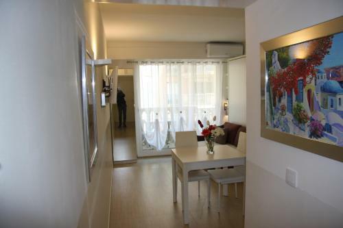 Apartment Victoria Palace Sea View