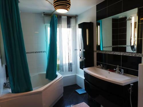 Maison Au Calme, Proche Paris Et Disney
