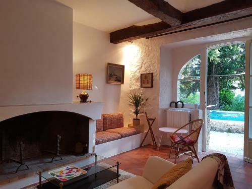 Bed & Breakfast La Maison Du Marquis de Montauroux
